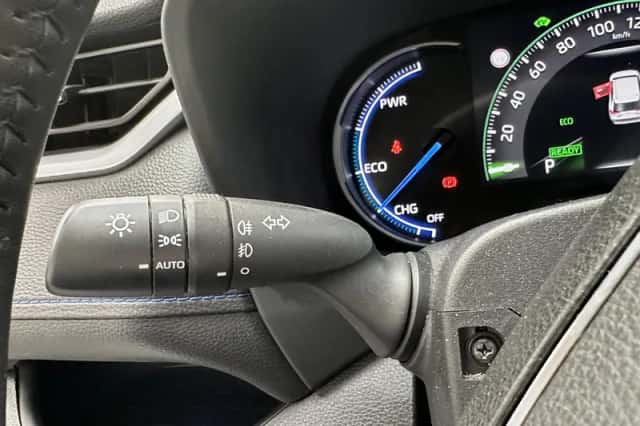 Toyota RAV4 (2022) thumbnail 7
