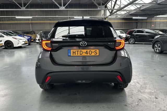 Toyota Yaris (2025) thumbnail 18