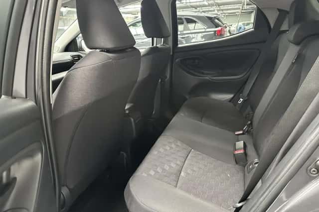 Toyota Yaris (2025) thumbnail 20
