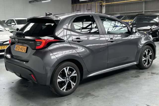 Toyota Yaris (2025) thumbnail 25
