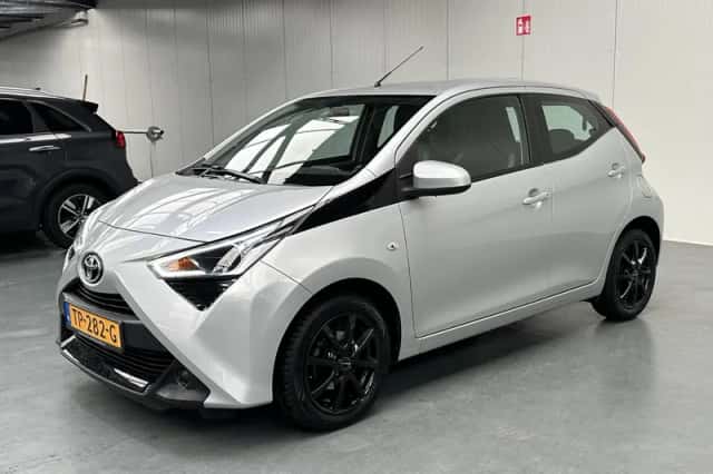 Toyota Aygo (2018) thumbnail 20