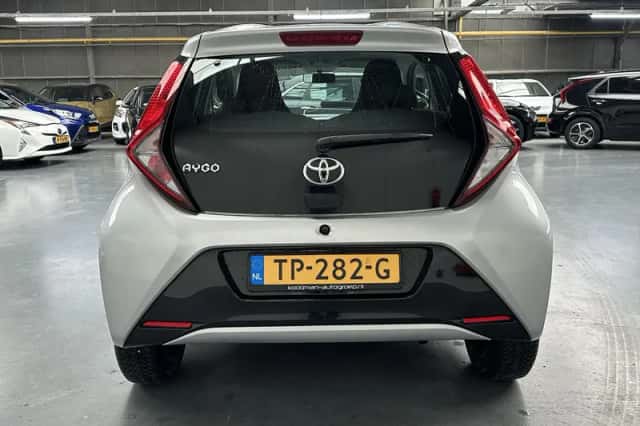 Toyota Aygo (2018) thumbnail 22
