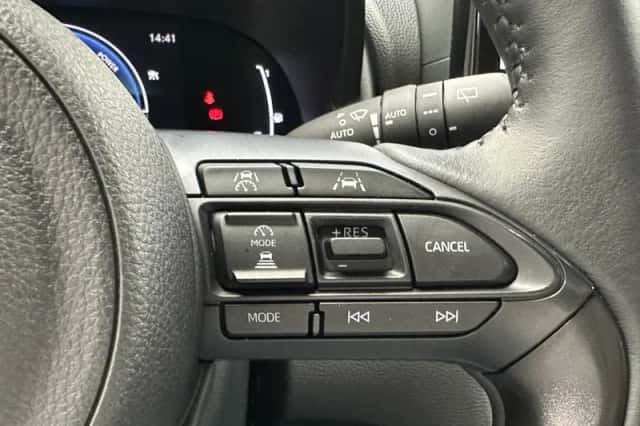 Toyota Yaris Cross (2025) thumbnail 7