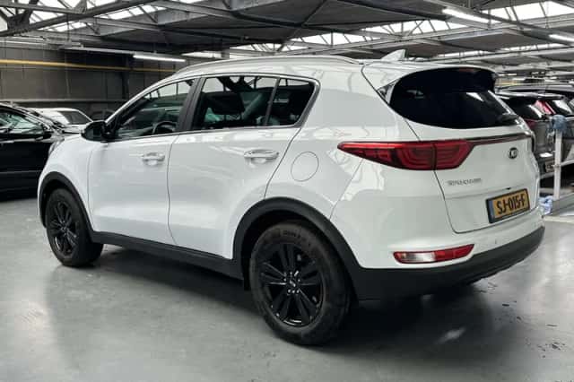 Kia Sportage (2018) thumbnail 20