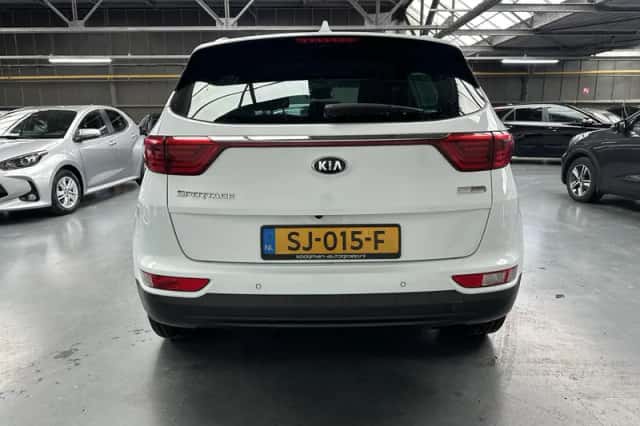 Kia Sportage (2018) thumbnail 21