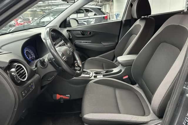 Hyundai Kona (2020) thumbnail 2