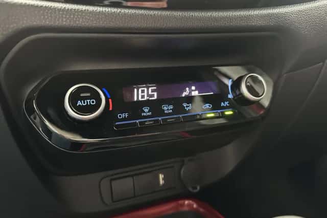 Toyota Aygo (2023) thumbnail 12