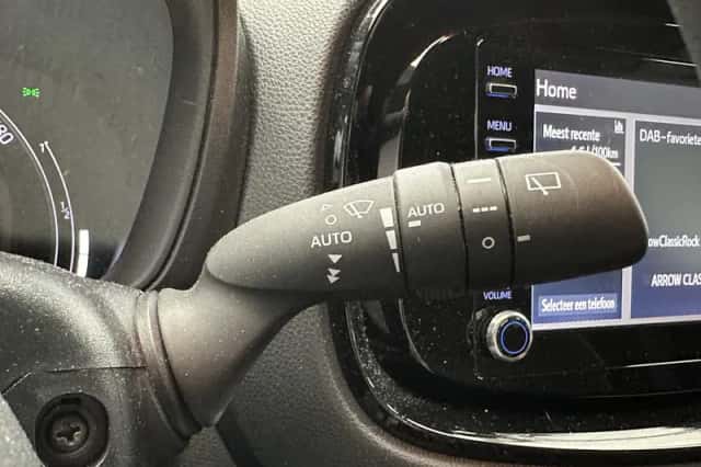 Toyota Aygo (2023) thumbnail 7