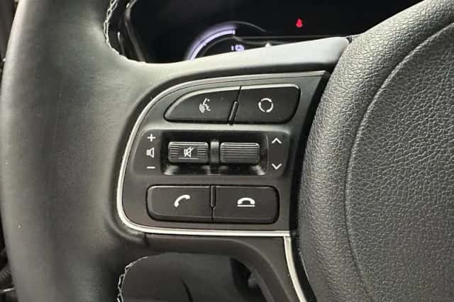 Kia Niro EV (2022) thumbnail 8