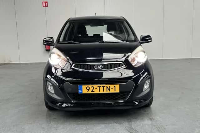 Kia Picanto (2012) thumbnail 7