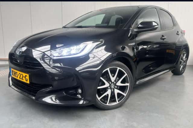 Toyota Yaris (2021) thumbnail 1