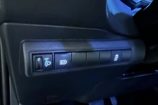Toyota Corolla (2020) thumbnail 4