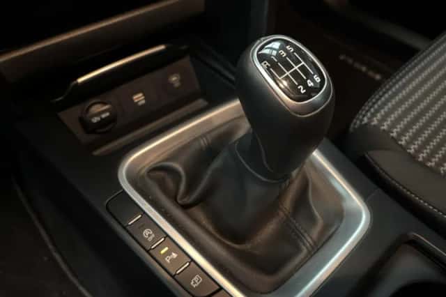 Kia Ceed (2025) thumbnail 3