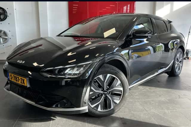 Kia EV6 (2023) thumbnail 1