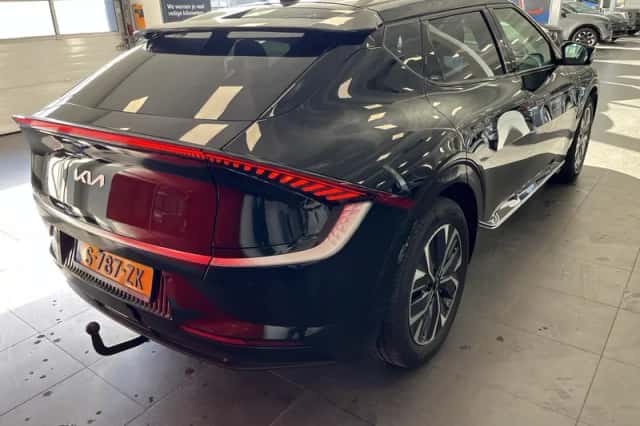 Kia EV6 (2023) thumbnail 6