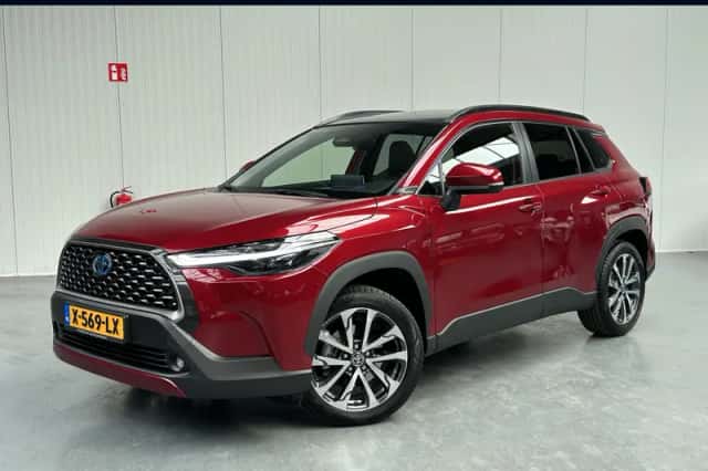 Toyota Corolla (2023) thumbnail 1