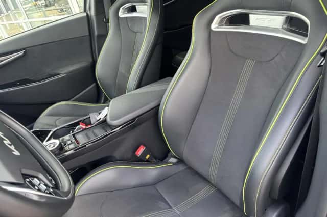 Kia EV6 (2023) thumbnail 6