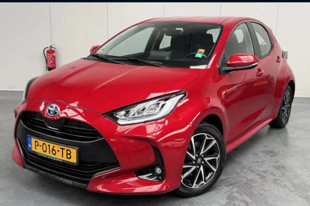 Toyota Yaris (2022) thumbnail 1