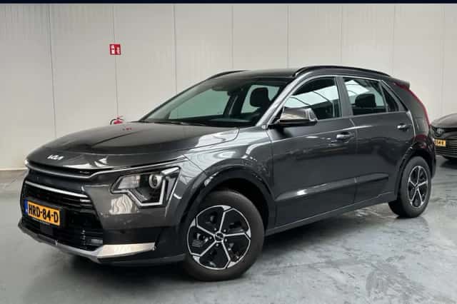 Kia Niro (2025) thumbnail 1