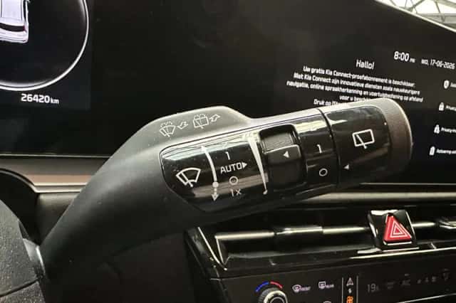 Kia Niro (2025) thumbnail 3