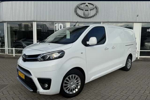 Toyota Proace (2018) thumbnail 1