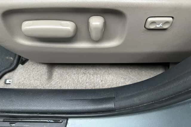 Toyota RAV4 (2007) thumbnail 6