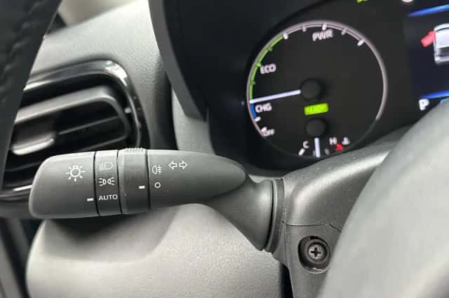 Toyota Yaris (2025) thumbnail 6