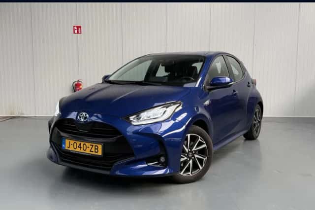 Toyota Yaris (2020) thumbnail 1
