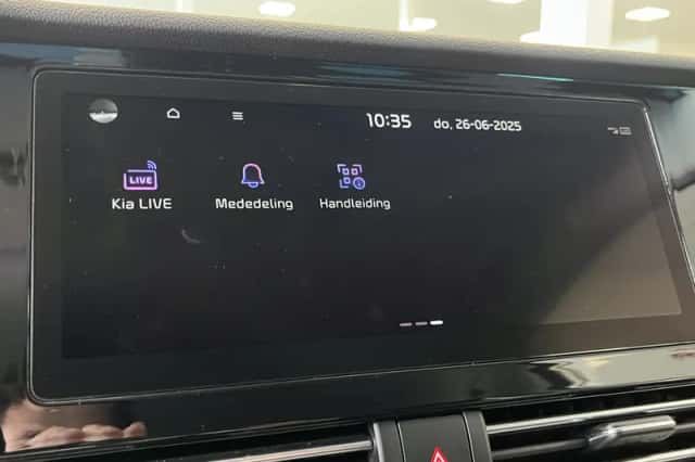 Kia Niro (2022) thumbnail 2