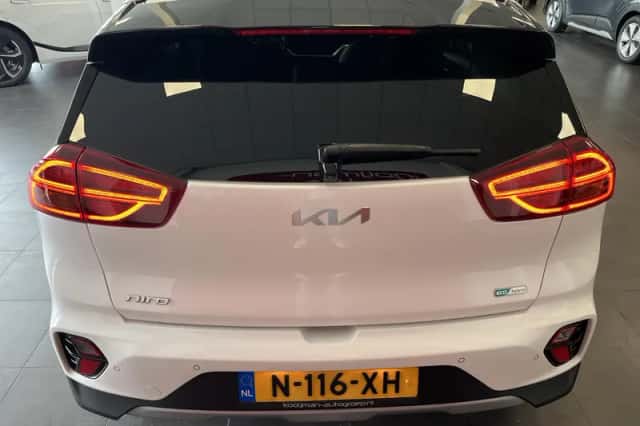 Kia Niro (2022) thumbnail 4
