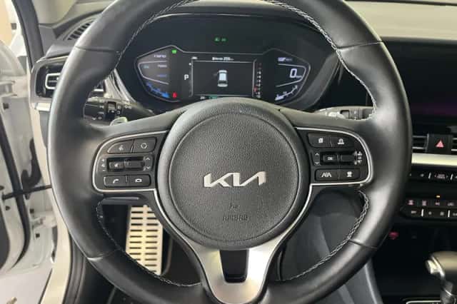 Kia Niro (2022) thumbnail 6