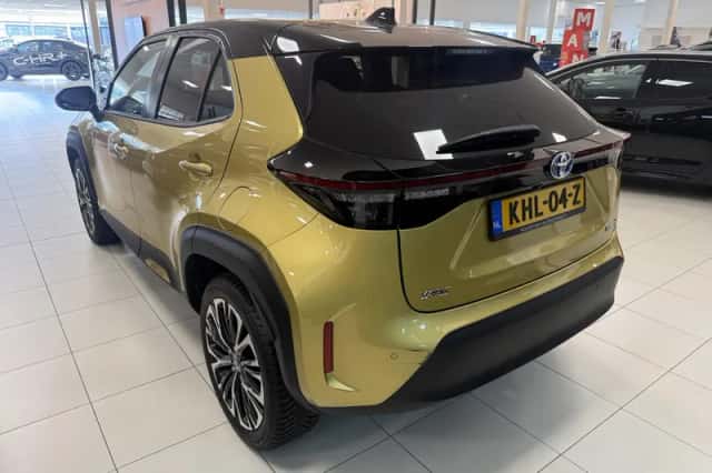 Toyota Yaris Cross (2022) thumbnail 2