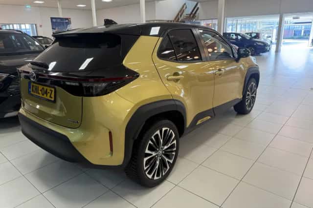 Toyota Yaris Cross (2022) thumbnail 3