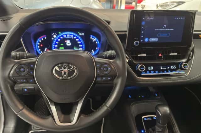 Toyota Corolla (2022) thumbnail 6