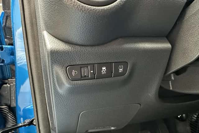 Kia Picanto (2025) thumbnail 5