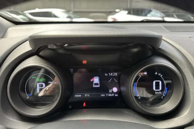 Toyota Yaris Cross (2022) thumbnail 5