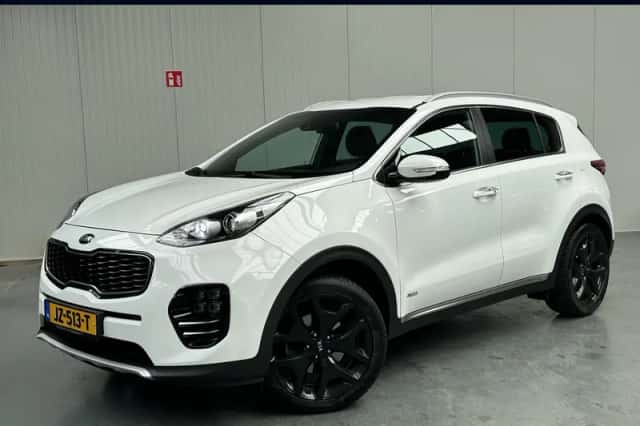 Kia Sportage (2016) thumbnail 1