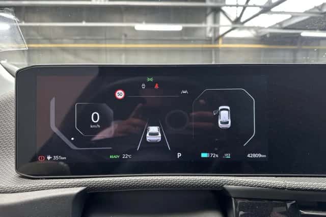 Kia EV6 (2025) thumbnail 5