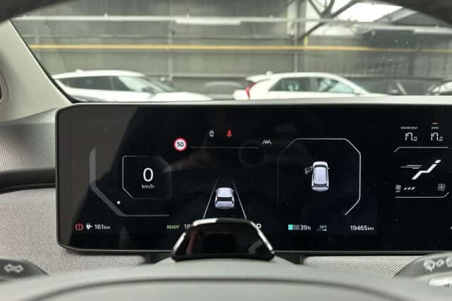 Kia EV3 (2025) thumbnail 3