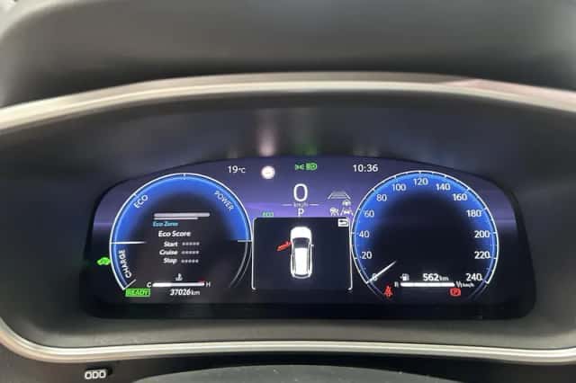 Toyota Corolla (2025) thumbnail 6