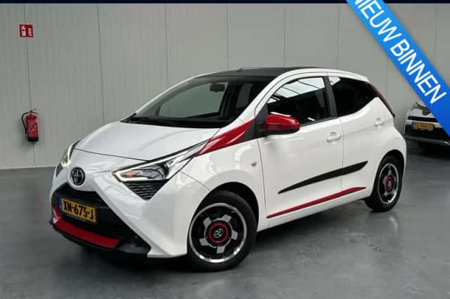 Toyota Aygo (2019) thumbnail 1