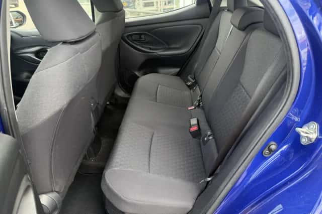 Toyota Yaris (2024) thumbnail 4