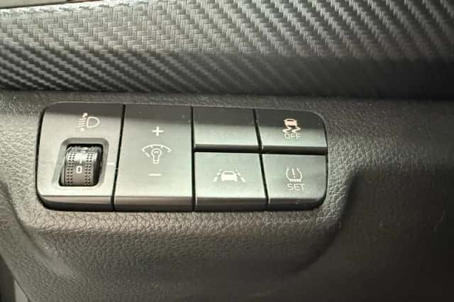 Kia Rio (2019) thumbnail 5