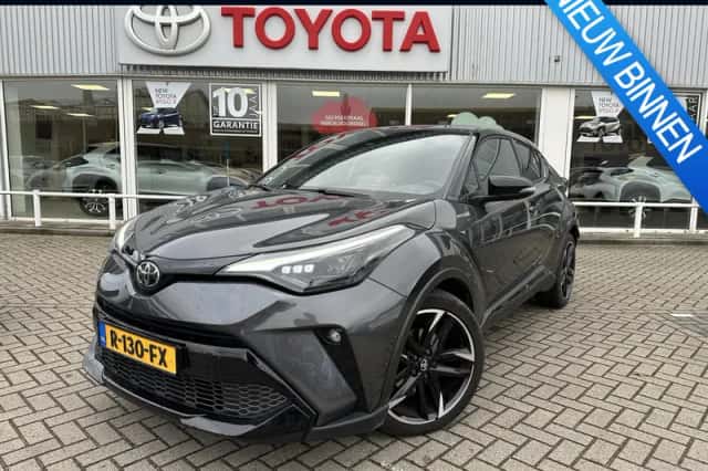 Toyota C-HR (2022) thumbnail 1