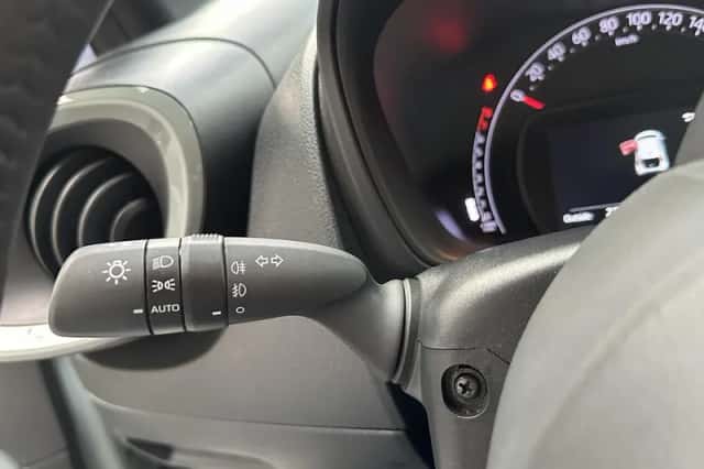 Toyota Aygo (2024) thumbnail 6