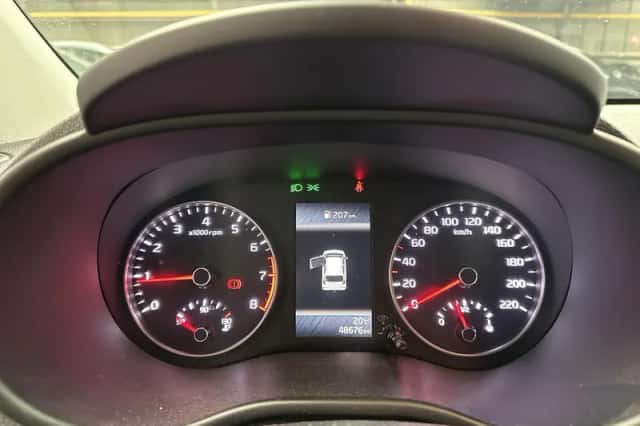 Kia Picanto (2021) thumbnail 3