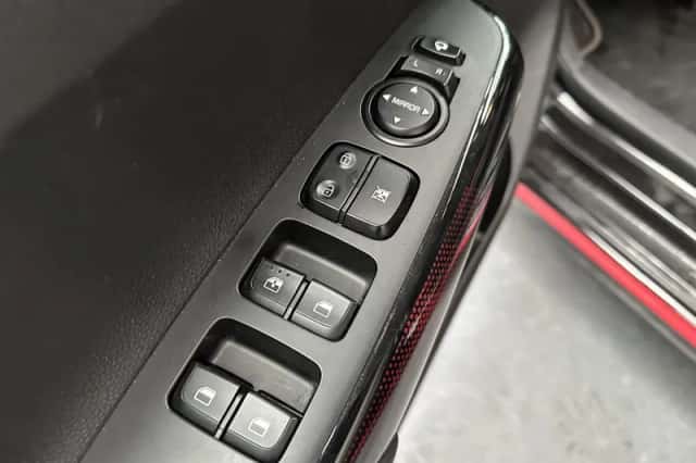 Kia Picanto (2021) thumbnail 5