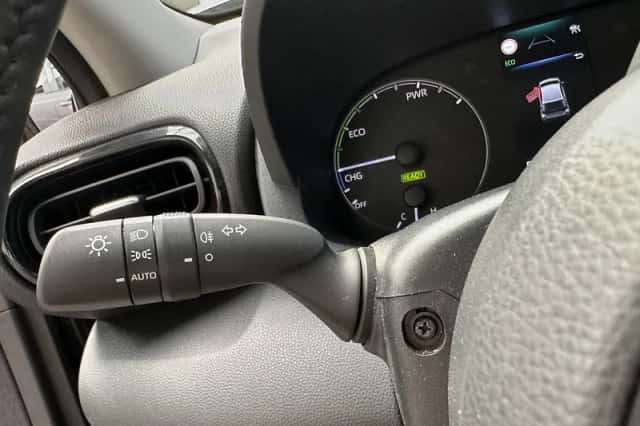 Toyota Yaris (2025) thumbnail 6
