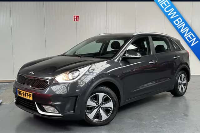Kia Niro (2017) thumbnail 1