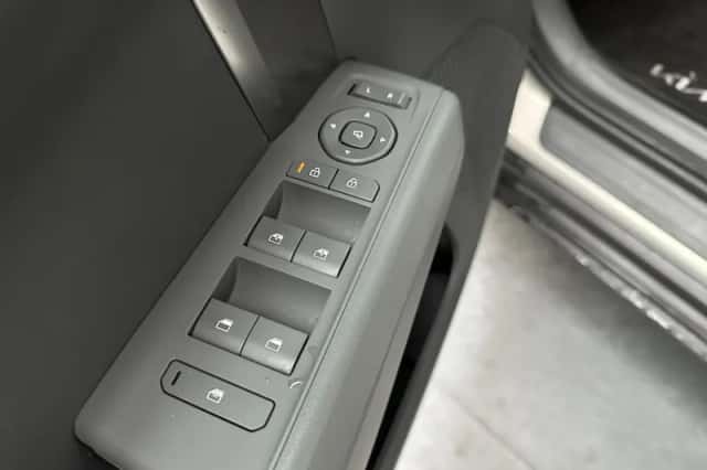 Kia EV3 (2025) thumbnail 5
